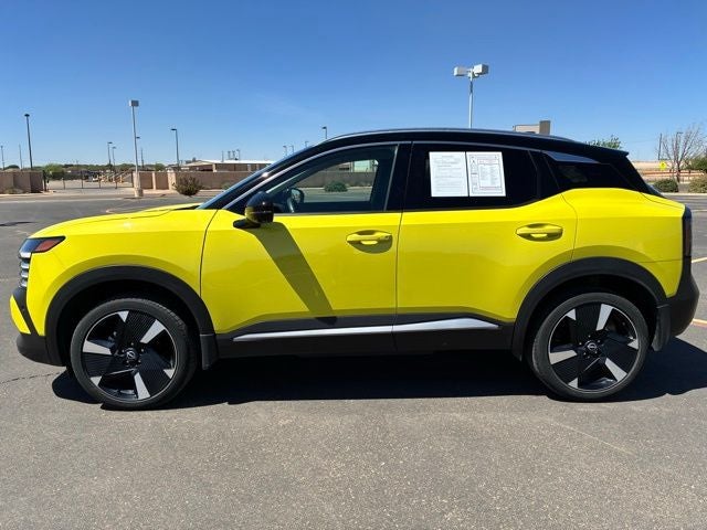 2025 Nissan Kicks SR