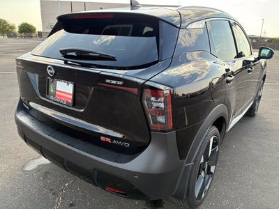 2025 Nissan Kicks SR