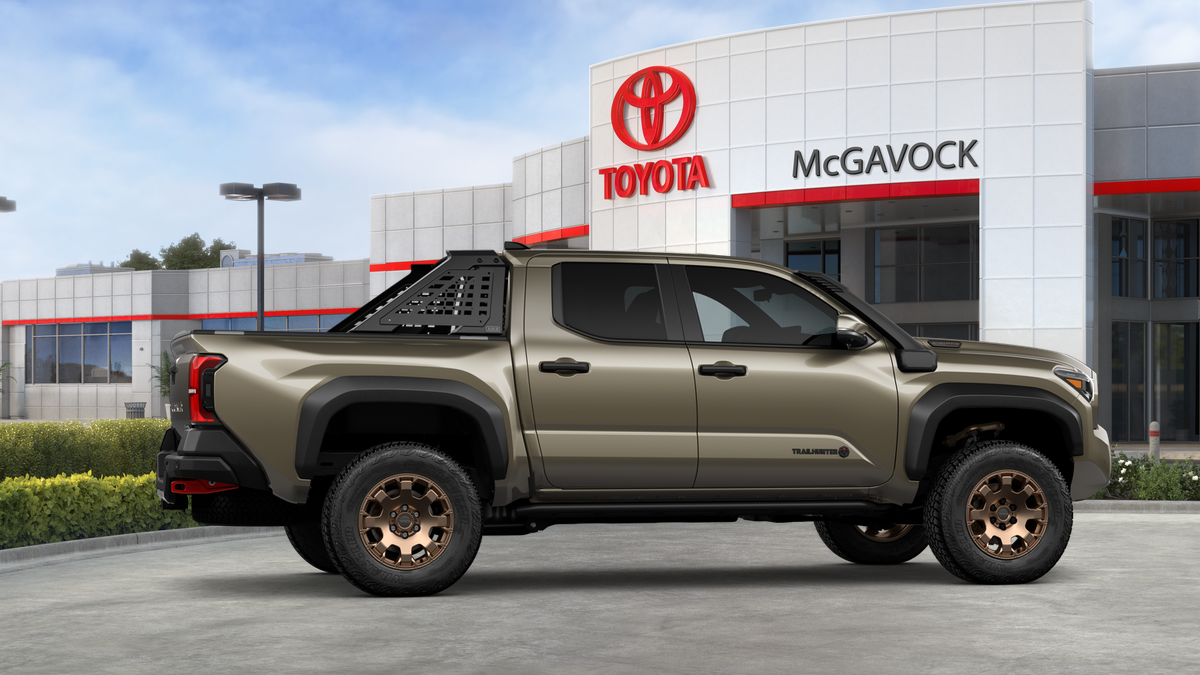 2025 Toyota Tacoma i-FORCE MAX Trailhunter