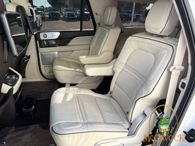 2021 Lincoln Navigator L Black Label