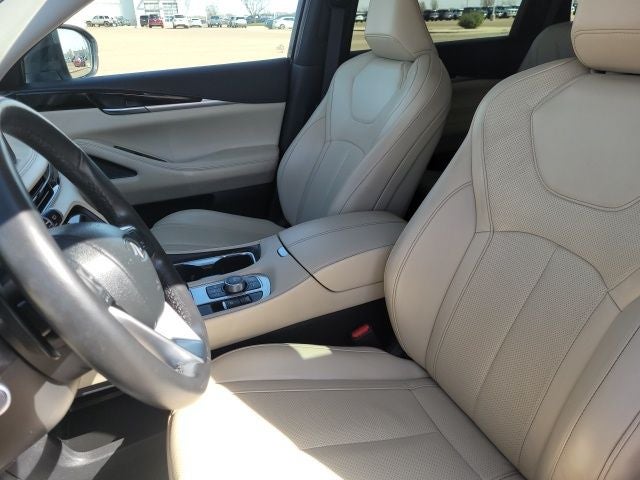 2023 INFINITI QX60 PURE