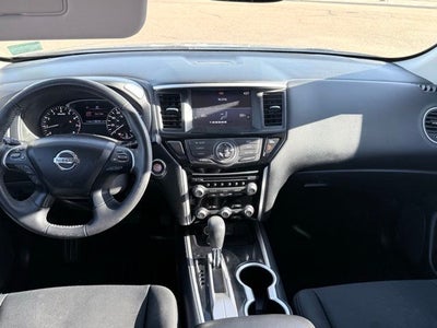 2019 Nissan Pathfinder SV