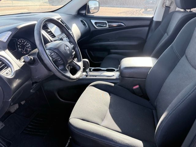 2019 Nissan Pathfinder SV