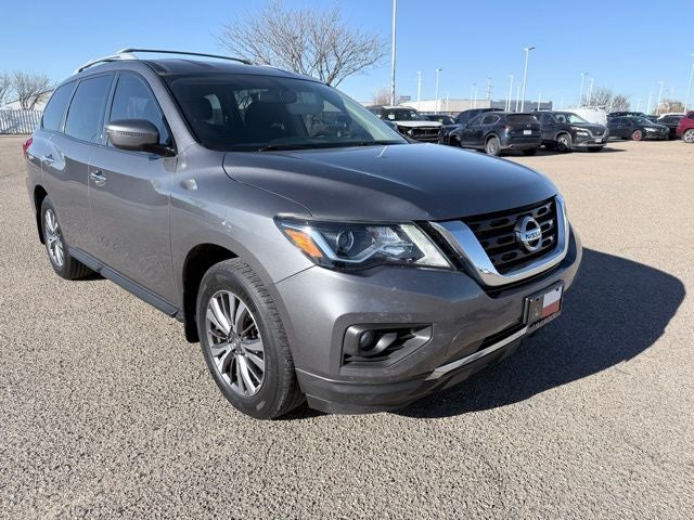 2019 Nissan Pathfinder SV