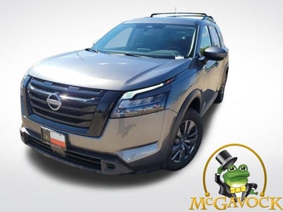 2024 Nissan Pathfinder SV