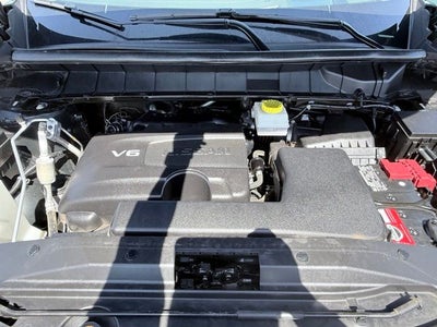 2023 Nissan Pathfinder Platinum