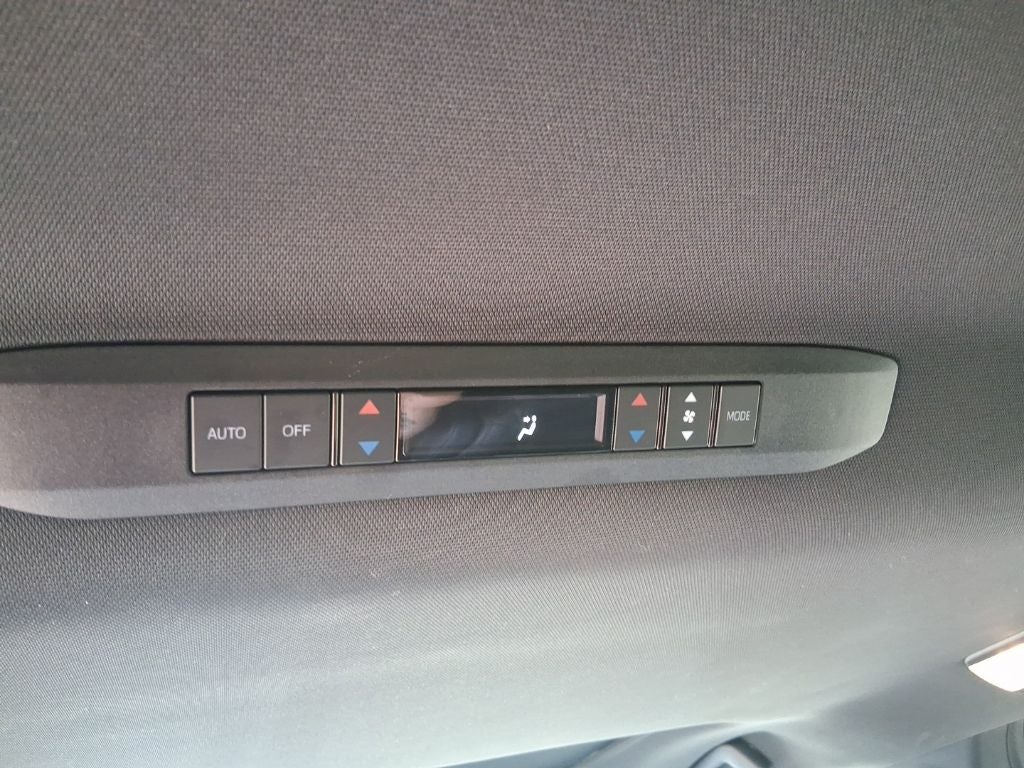 2026 Toyota Sienna Woodland Edition 7 Passenger