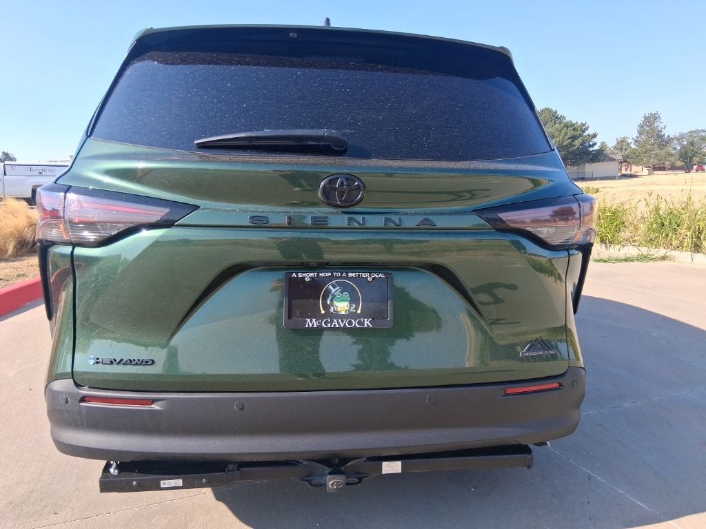 2026 Toyota Sienna Woodland Edition 7 Passenger