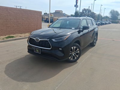2026 Toyota Highlander Hybrid Hybrid XLE