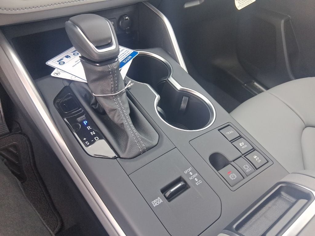 2026 Toyota Highlander Hybrid Hybrid XLE