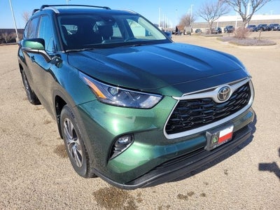 2023 Toyota Highlander XLE