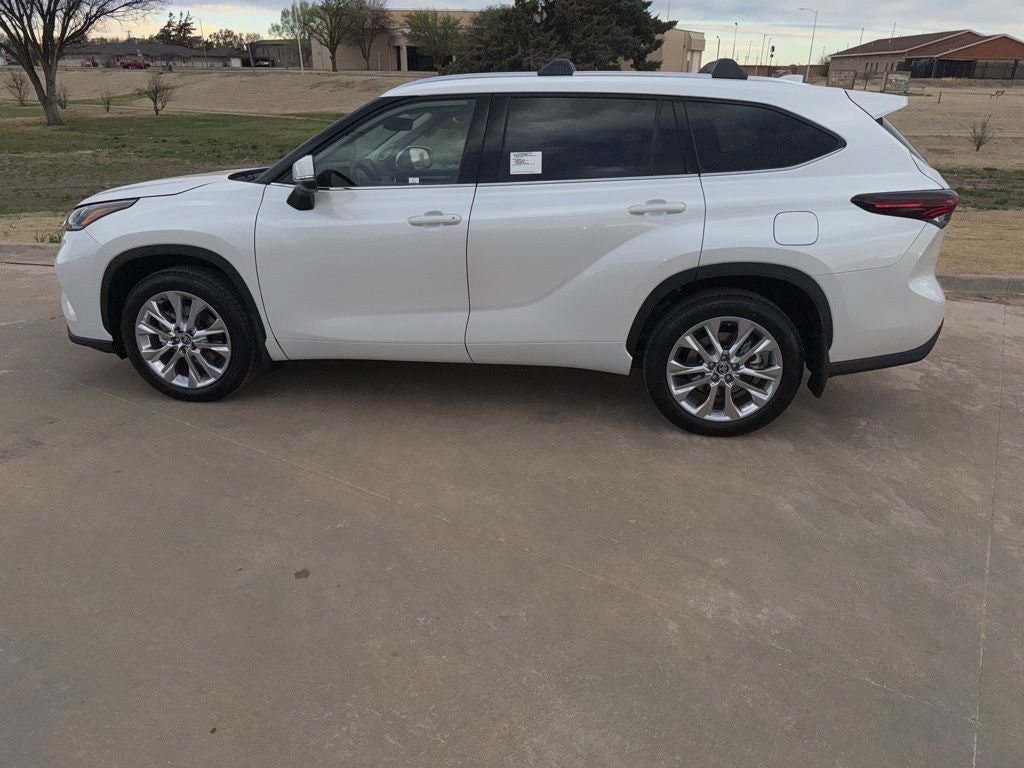 2026 Toyota Highlander Limited