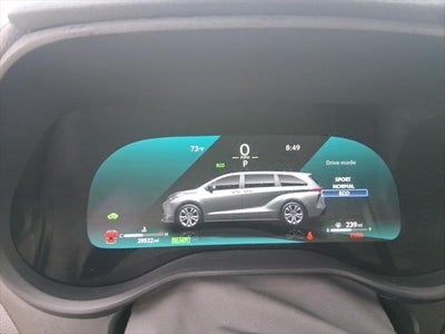 2025 Toyota Sienna Limited 7 Passenger