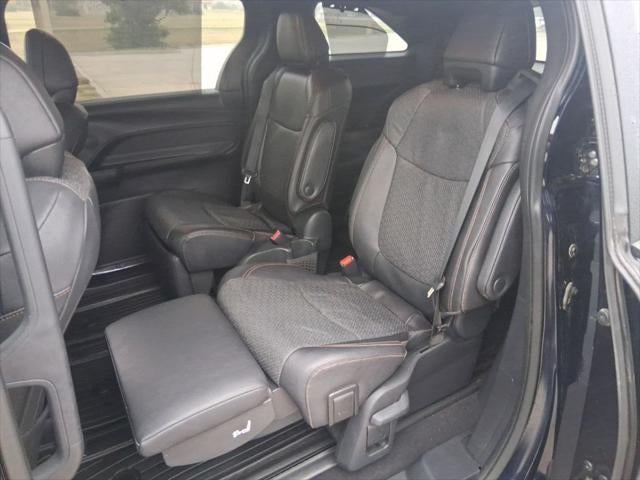 2025 Toyota Sienna Limited 7 Passenger