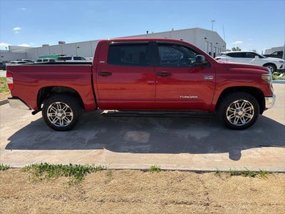 2019 Toyota TUNDRA 4X4 SR5 CrewMax
