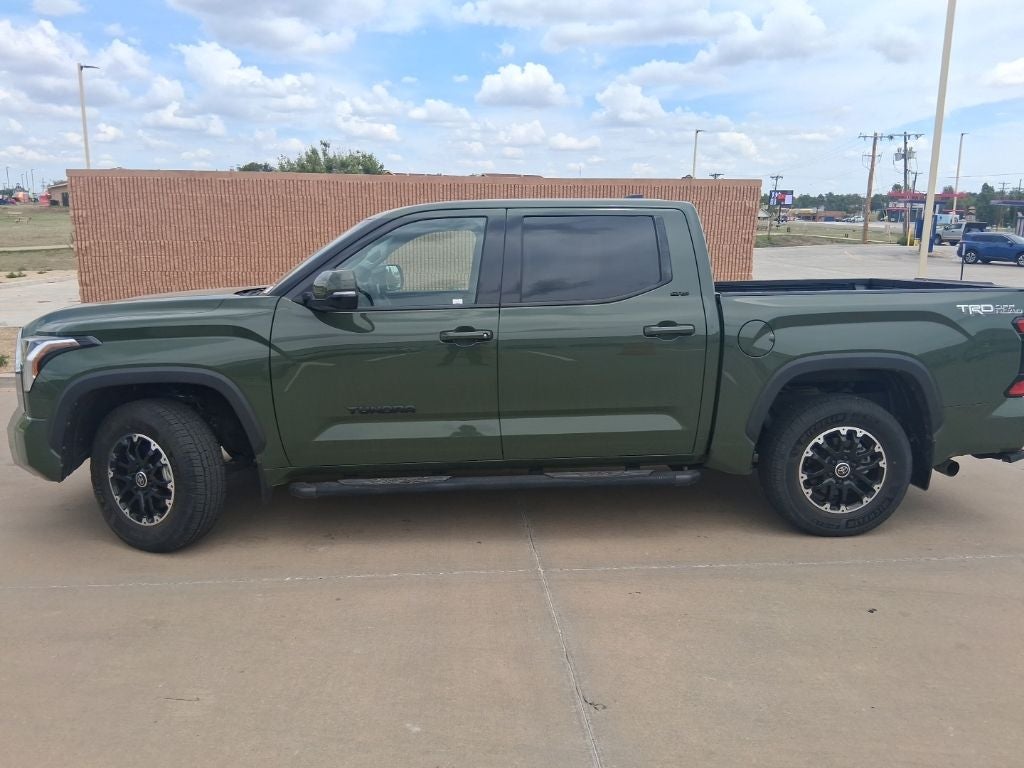 2022 Toyota Tundra SR5