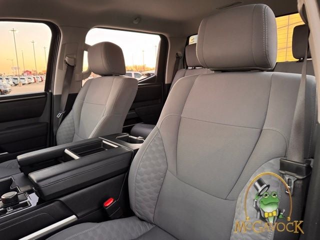 2023 Toyota TUNDRA 4X4 SR5
