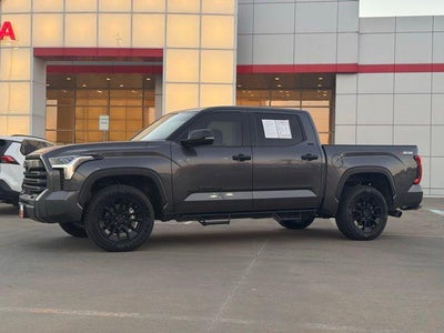 2023 Toyota TUNDRA 4X4 SR5