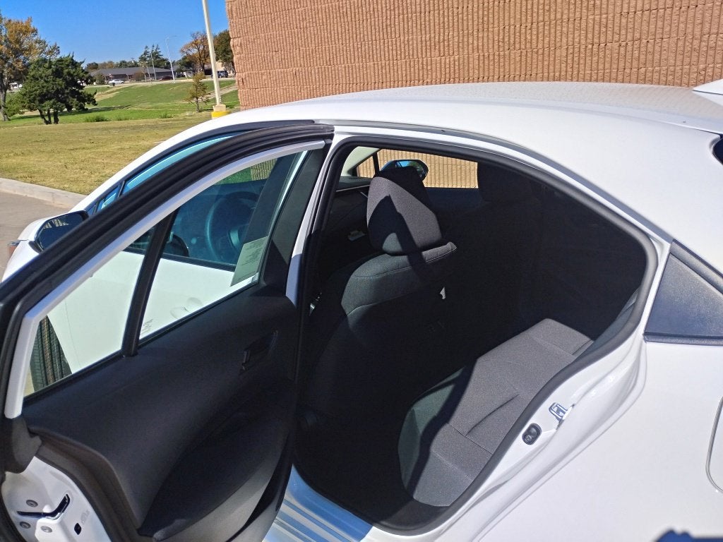2027 Toyota Corolla LE