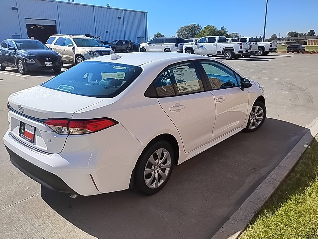 2027 Toyota Corolla LE