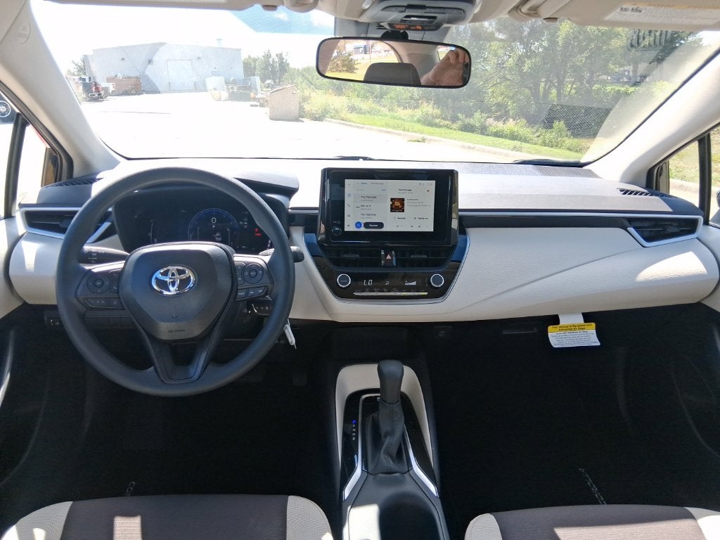2027 Toyota Corolla LE