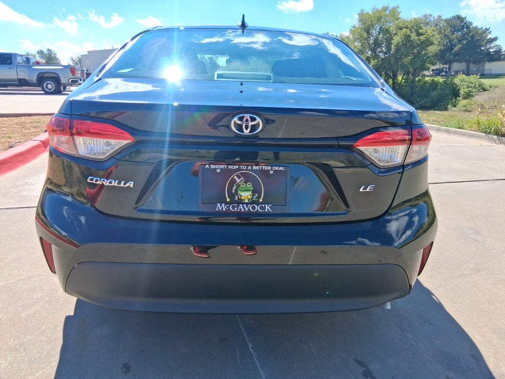 2027 Toyota Corolla LE