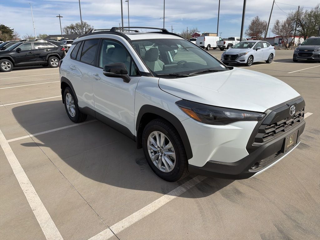 2026 Toyota Corolla Cross LE