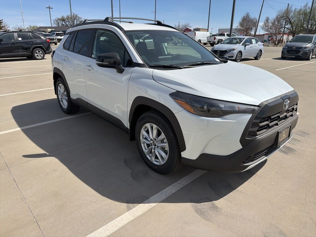 2026 Toyota Corolla Cross LE