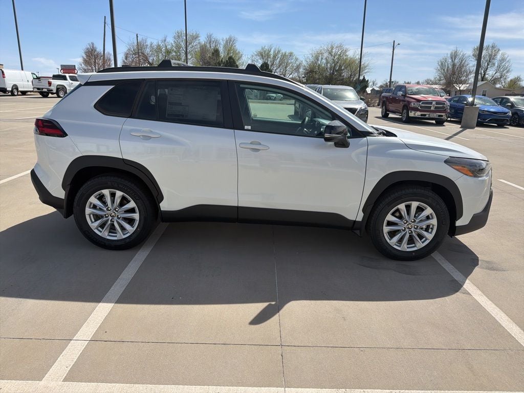 2026 Toyota Corolla Cross LE