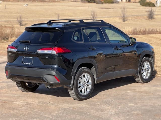 2025 Toyota Corolla Cross LE
