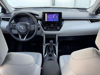 2025 Toyota Corolla Cross LE