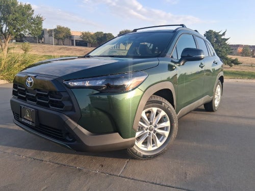 2026 Toyota Corolla Cross LE
