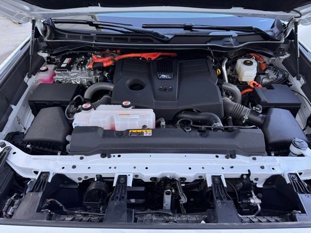 2025 Toyota SEQUOIA 4WD SR5