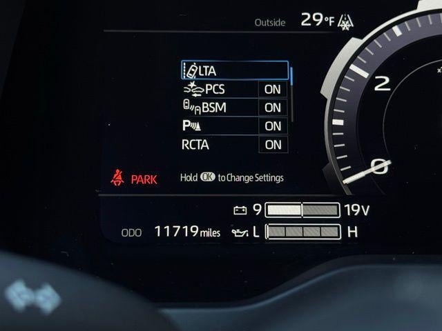 2025 Toyota SEQUOIA 4WD SR5