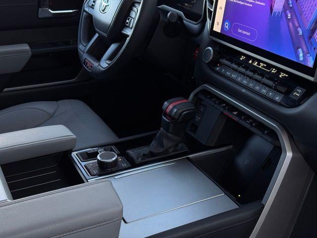 2025 Toyota SEQUOIA 4WD SR5