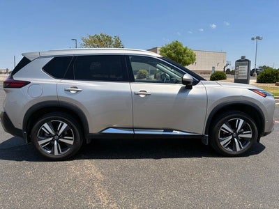 2021 Nissan Rogue Platinum