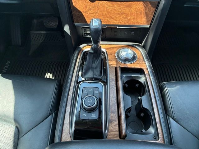 2022 Nissan Armada SL