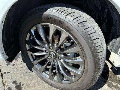 2024 Nissan Armada Platinum