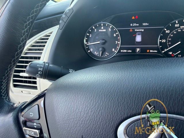 2021 INFINITI QX80 LUXE