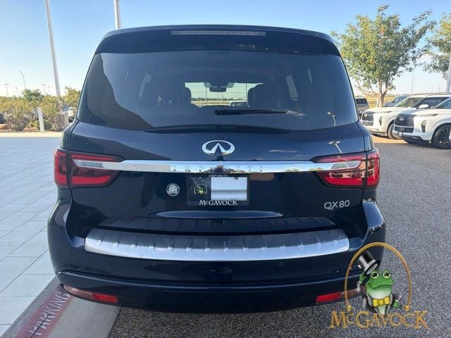 2021 INFINITI QX80 LUXE