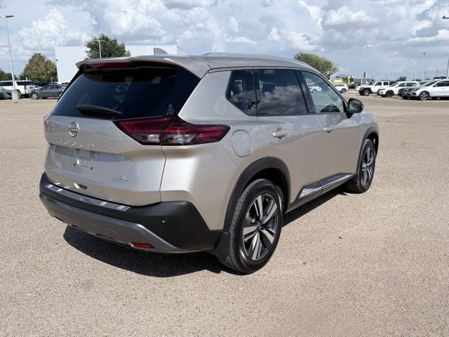 2022 Nissan Rogue SL