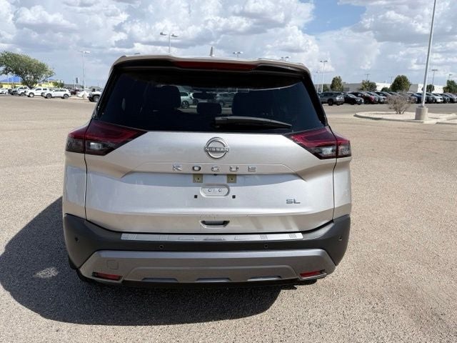 2022 Nissan Rogue SL