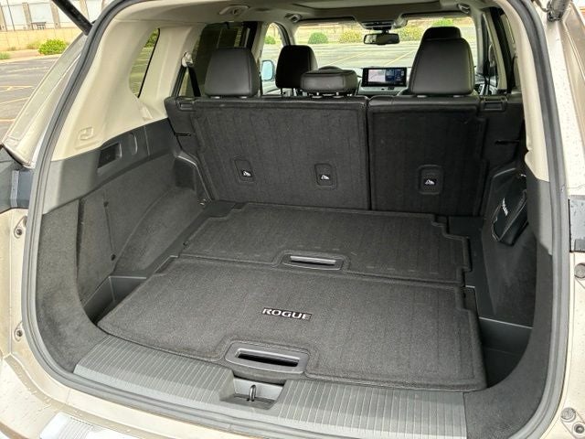 2024 Nissan Rogue Platinum