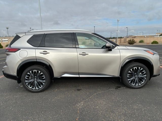 2024 Nissan Rogue Platinum