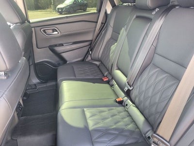 2024 Nissan Rogue Platinum