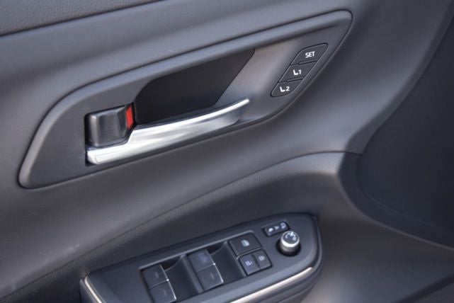 2023 Toyota Toyota Crown LTD Limited