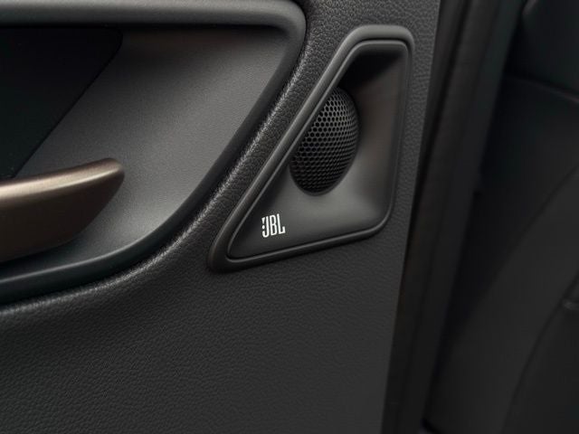 2025 Toyota Toyota Crown Signia Limited