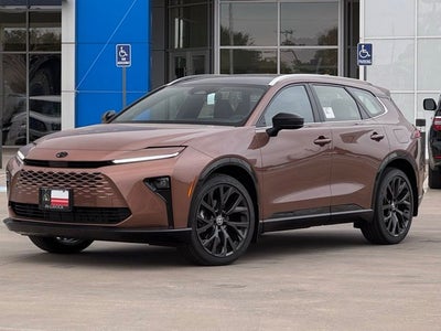 2025 Toyota Toyota Crown Signia Limited