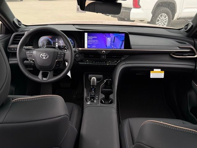 2025 Toyota Toyota Crown Signia Limited