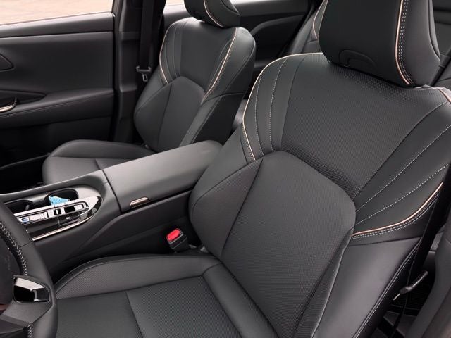 2025 Toyota Toyota Crown Signia Limited